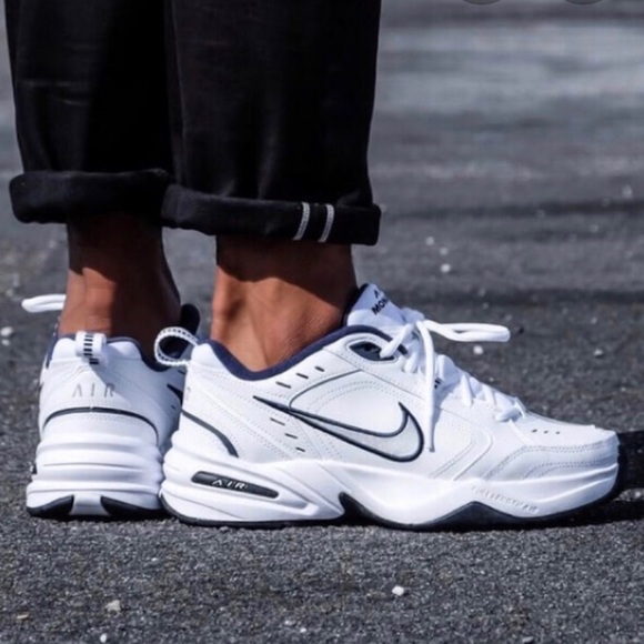 nike air monarch 50 style
